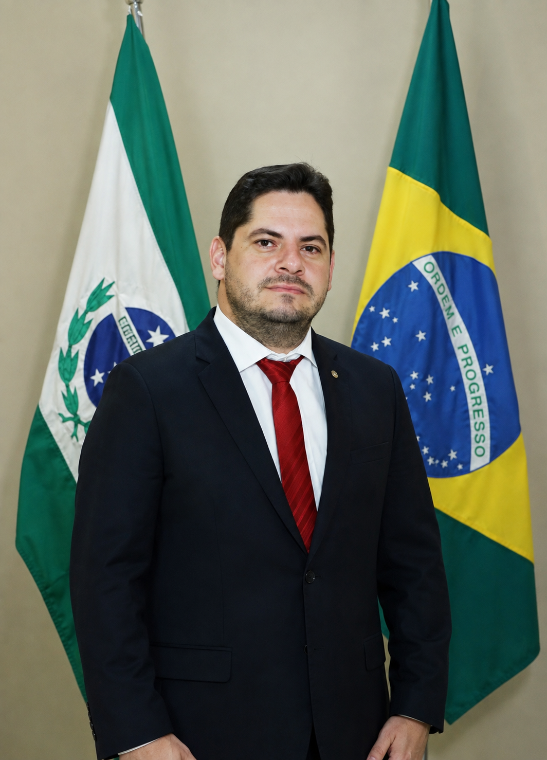 Fagner Gongora Ferreira — Professor e especialista em Administração Pública e Direito